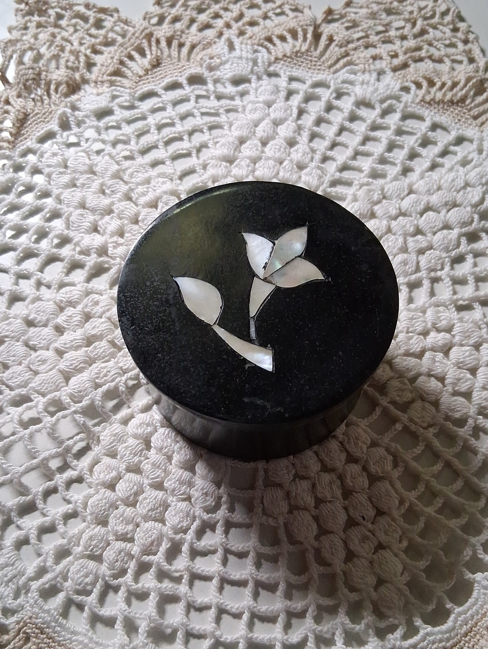 Black Soapstone & Mother-of-Pearl Inlay Round Trinket Box